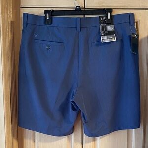 Callaway Men's blue Flat Front Shorts size 38 NWT